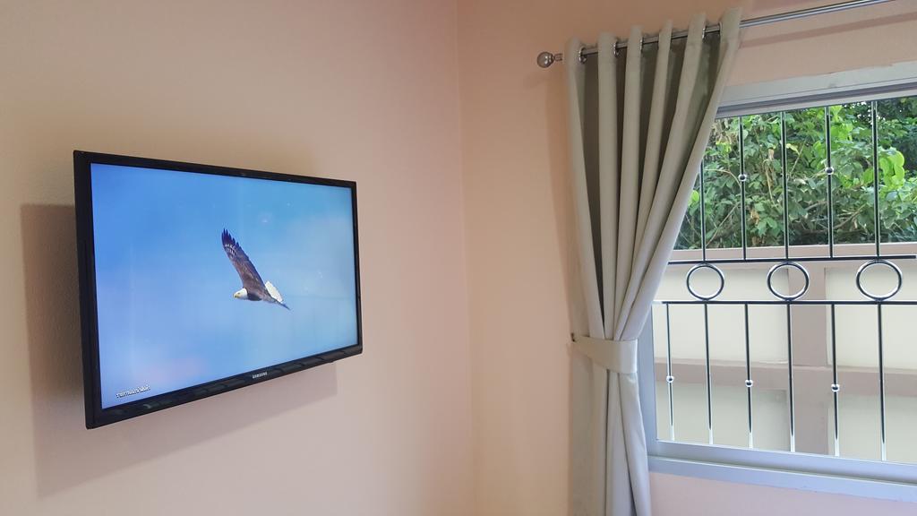 Jirasin Hotel & Apartment Ranong Quarto foto