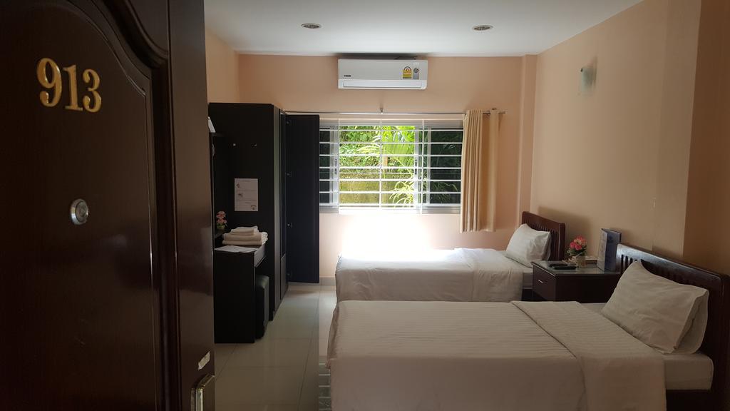 Jirasin Hotel & Apartment Ranong Exterior foto
