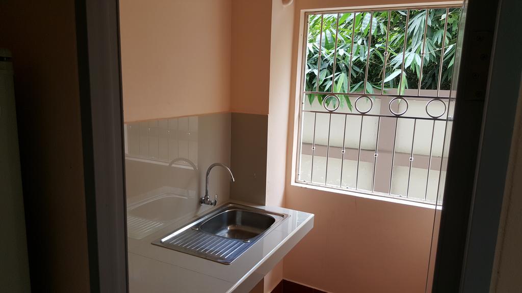 Jirasin Hotel & Apartment Ranong Exterior foto