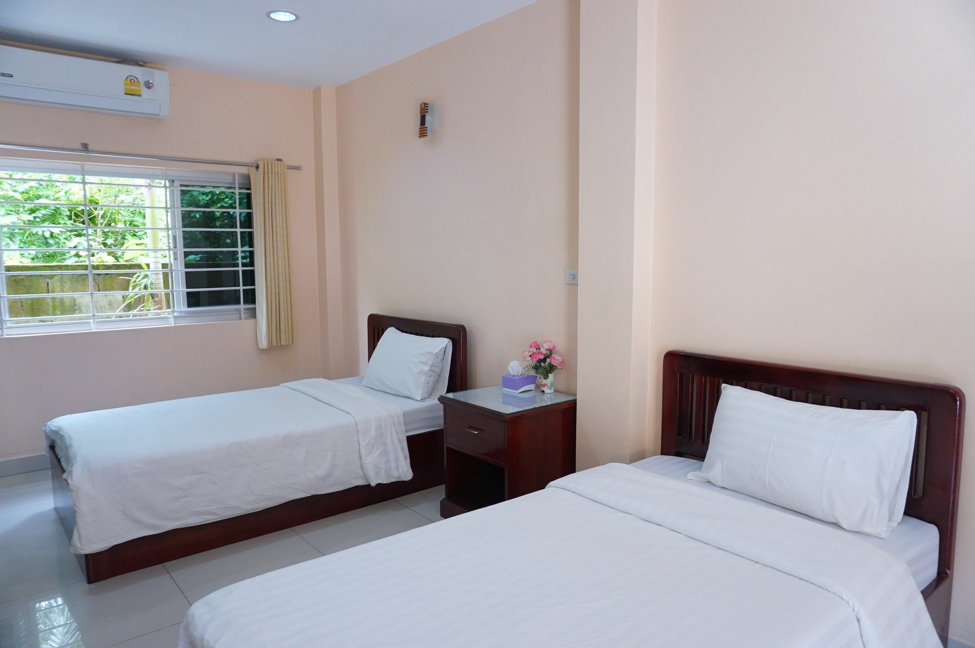 Jirasin Hotel & Apartment Ranong Exterior foto
